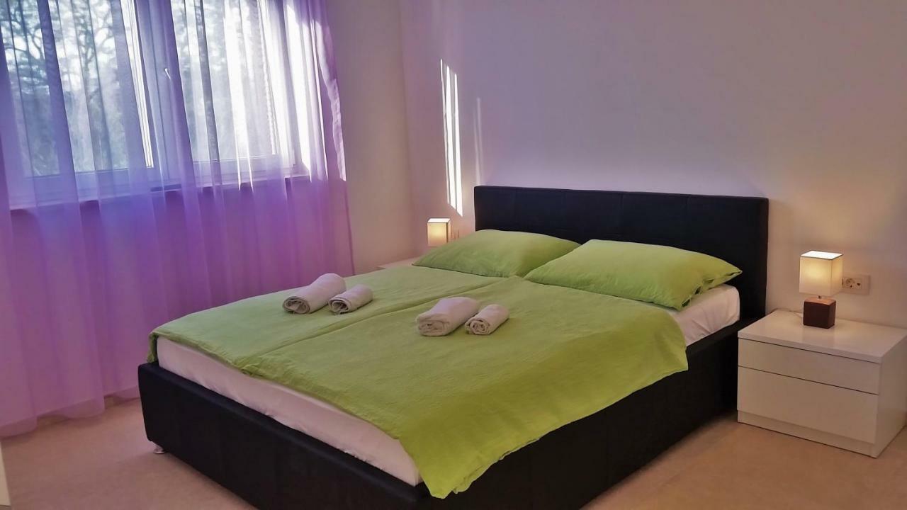 Apartment Villa Vala Malinska Ngoại thất bức ảnh