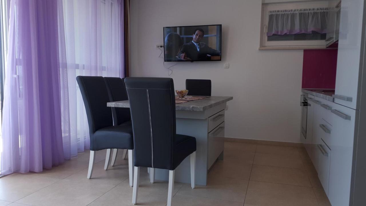 Apartment Villa Vala Malinska Ngoại thất bức ảnh