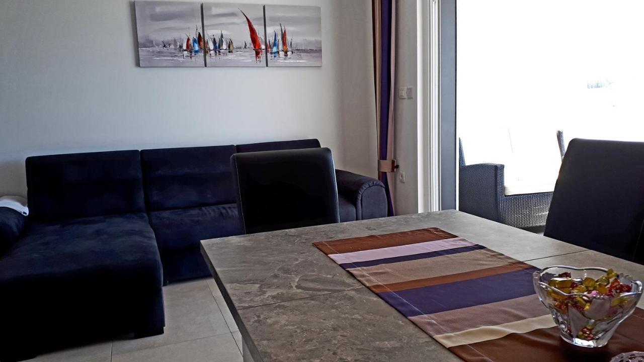 Apartment Villa Vala Malinska Ngoại thất bức ảnh